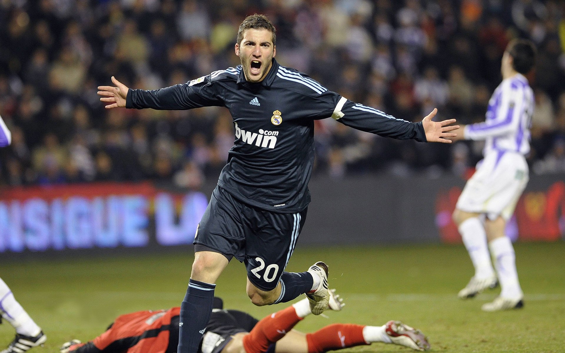 世界杯主办城市构建公共卫生应急机制守护全球球迷健康